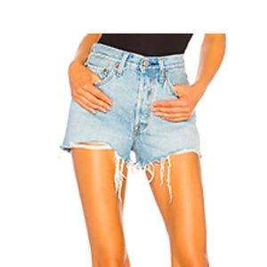 501 High Rise Short in Guiding Light
LEVI'S
